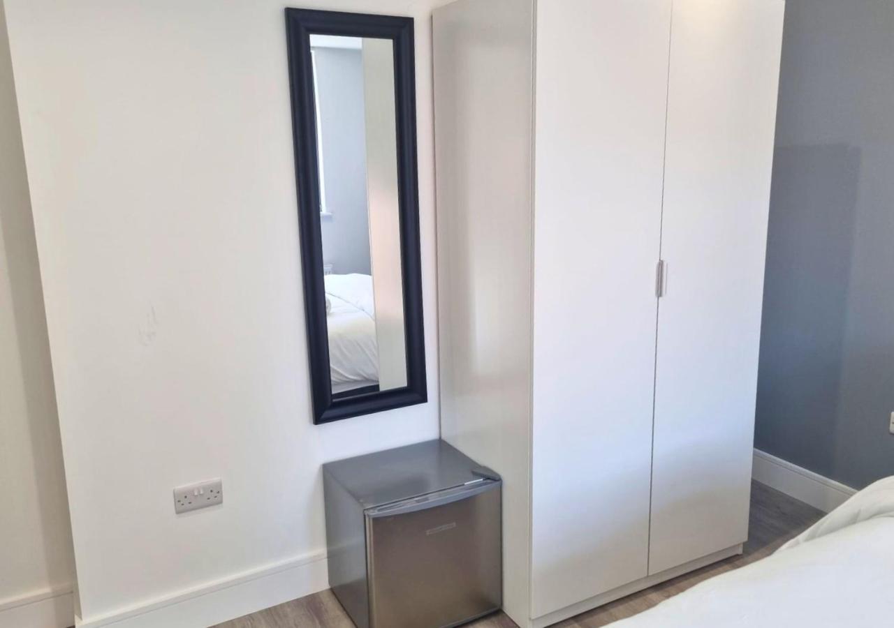 The Coppice Apartment Watford  Luaran gambar